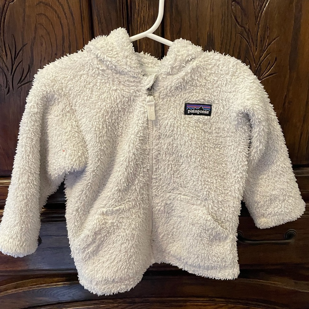 Patagonia toddler’s fuzzy jacket